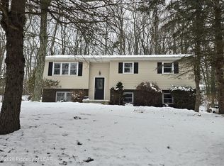 39 Bentwood Rd, Drums, PA 18222