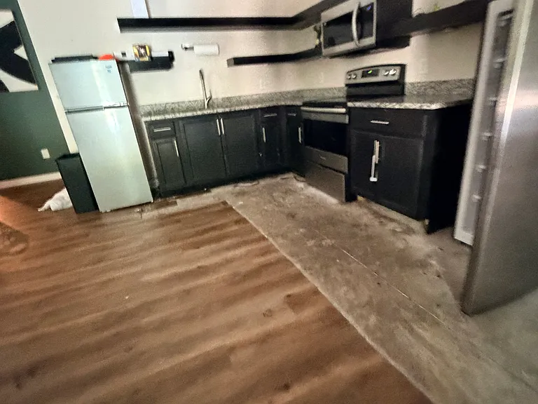 7318 Shady Tree Ct — Photo 79