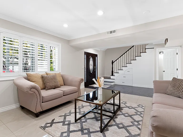 1524 W Tonia Ct — Photo 36