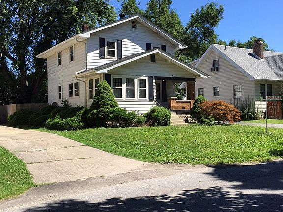 2nd image of 914 E Mills Ave