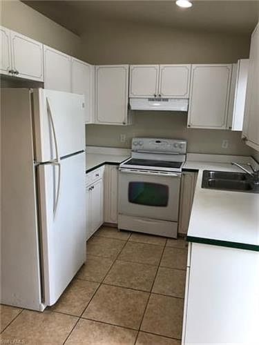 1st image of 4916/4918 Leonard Blvd S