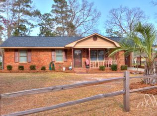 40 Kings Point Dr, Sumter, SC 29154