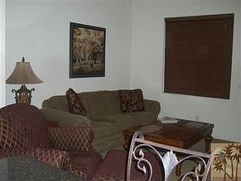4th image of 50700 Santa Rosa Plz APT 6
