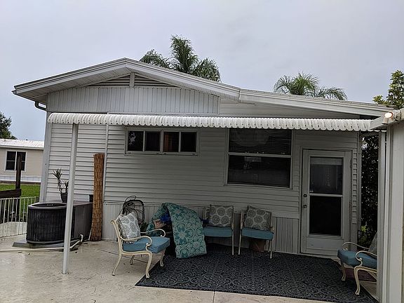 3rd image of 1674 University Parkway #298