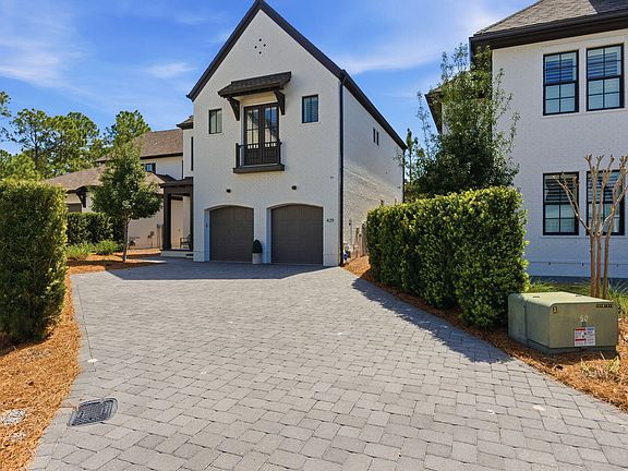 3rd image of 429 Ridgewalk Cir