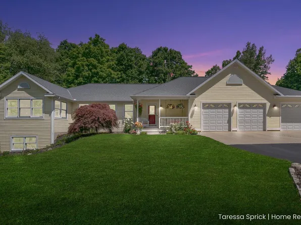 2580 104th Ave, Zeeland, MI 49464