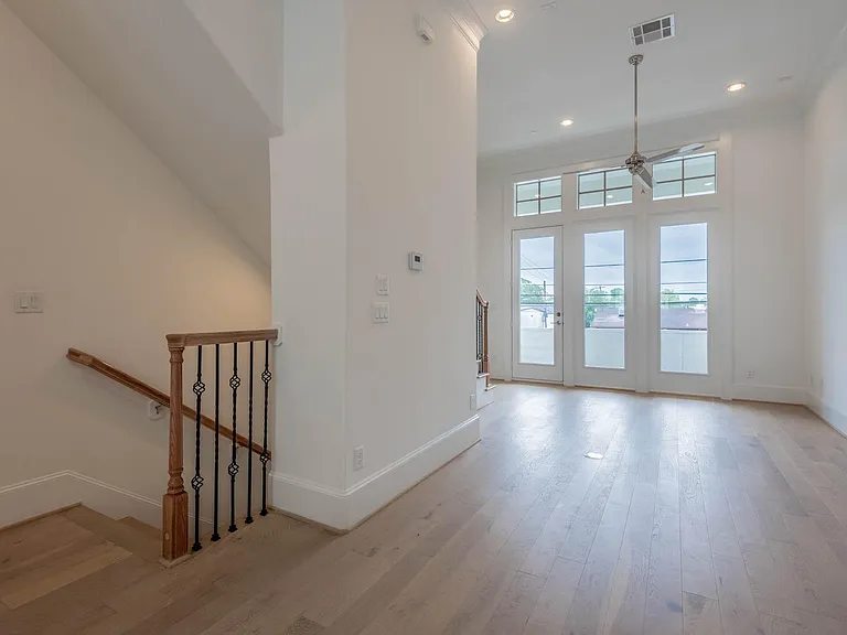4057 Leeland St — Photo 8