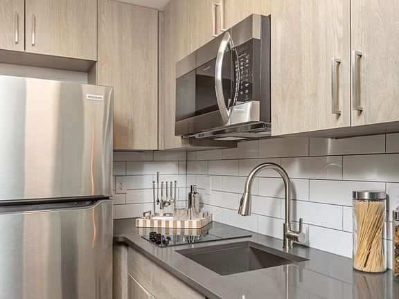 4th image of 2025 Peachtree Rd NE #Fc1588d28