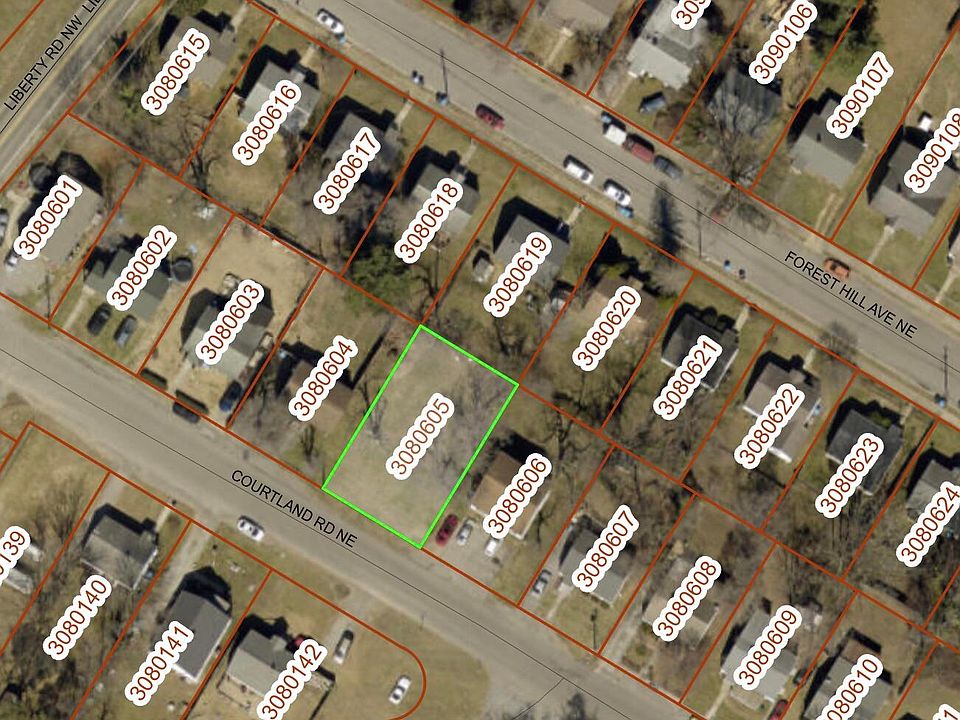 2nd image of 2211 Courtland Rd NE