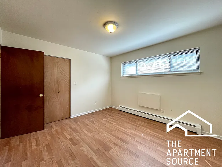 6002 N Kenmore Ave #106 — Photo 11