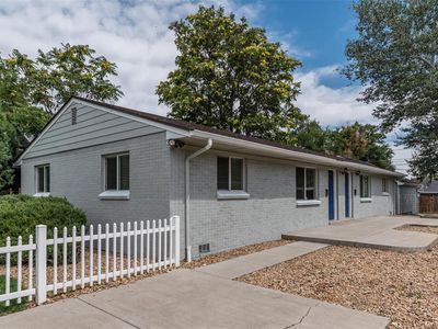 3320 Cherry St, Denver, CO, 80207
