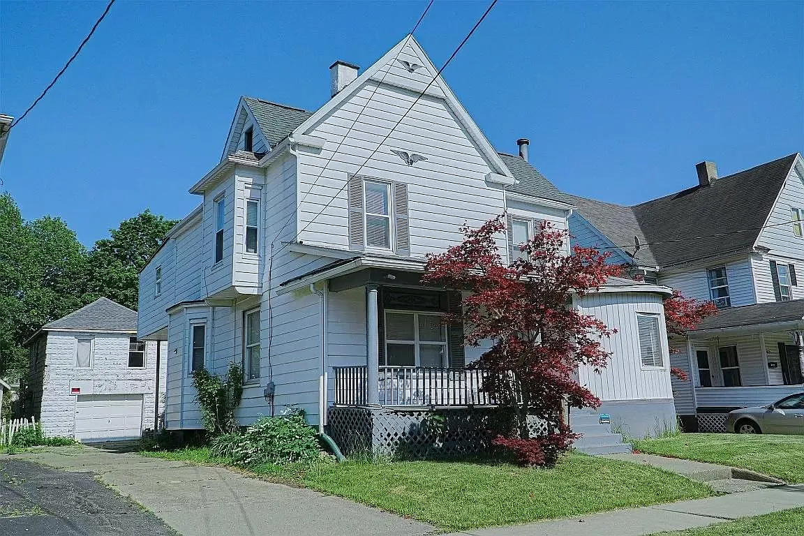 164 W End Ave — Photo 1