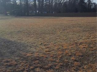 701 Commons Dr, Gibsonville, NC 27249