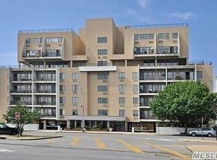 235 Park Ave APT 404, Long Beach, NY 11561
