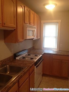 5th image of 3251 Oliver Ave N