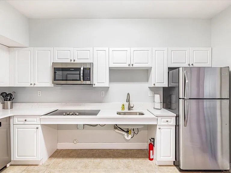 North Pointe Apartments — Photo 48