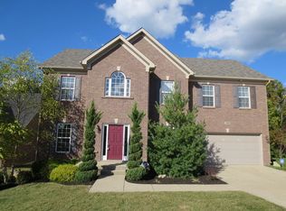 17820 Birch Bend Cir, Fisherville, KY 40023