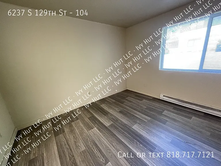 6237 S 129th St #104 — Photo 5