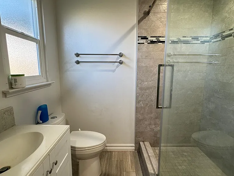38267 Farwell Dr — Photo 15