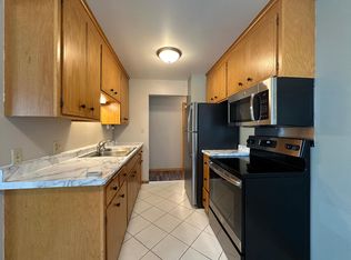 1955 Marshall Ave APT 5, Saint Paul, MN 55104