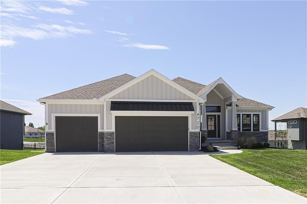 4720 NE Freehold Dr, Lees Summit, MO 64064 | Zillow