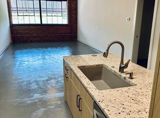 1608 Newcastle St UNIT 202, Brunswick, GA 31520