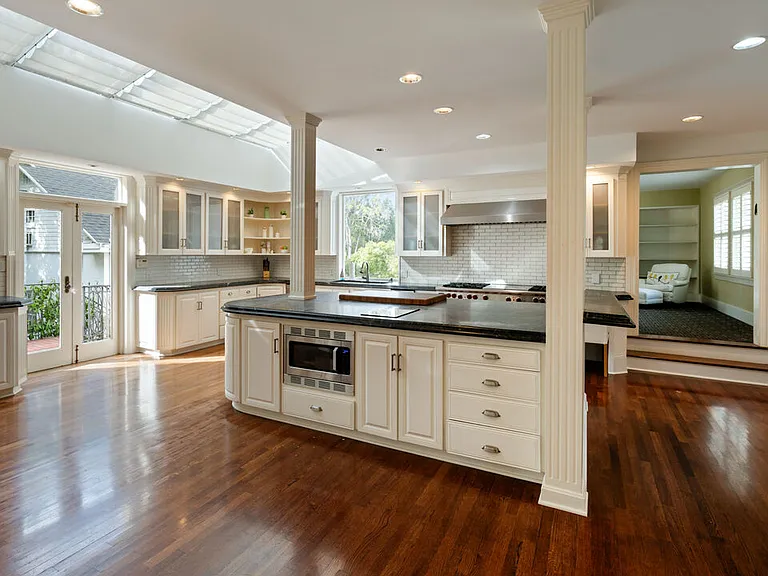 1006 N Crescent Dr — Photo 21