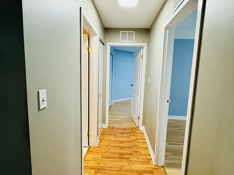 540 Ouellette Ave #5F — Photo 8