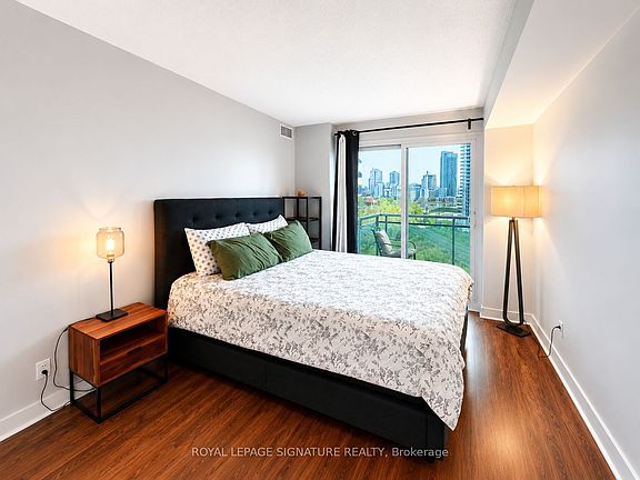 5th image of 155 Legion Rd N #1102