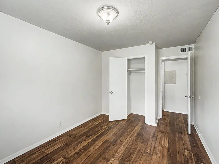 709 Ashlawn Pl — Photo 26