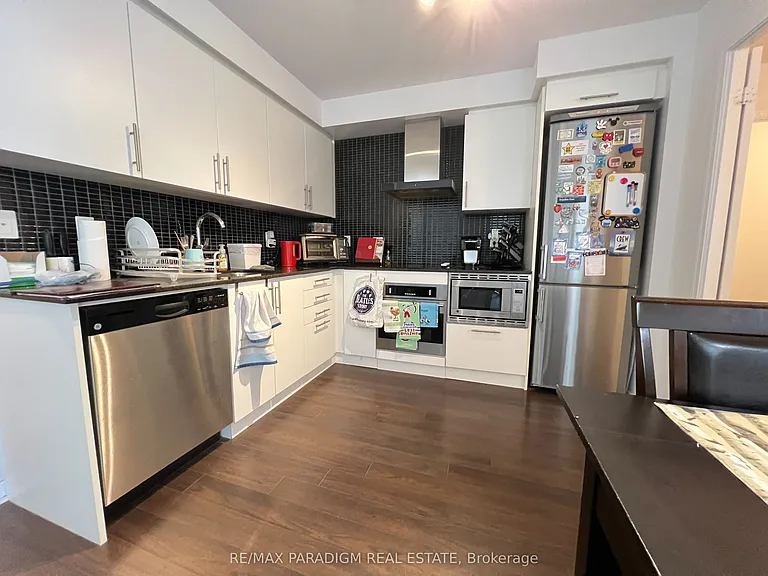 352 Front St W #701 — Photo 6