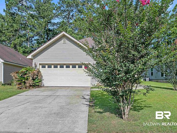 3rd image of 505 Rolling Hill Cir