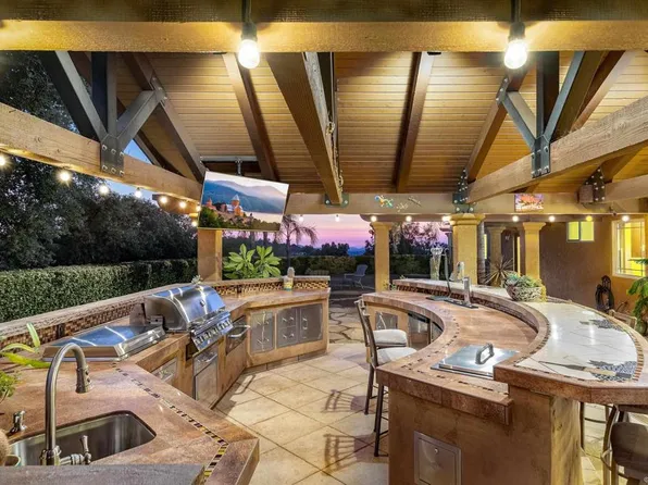 18923 Santee Ln, Valley Center, CA 92082