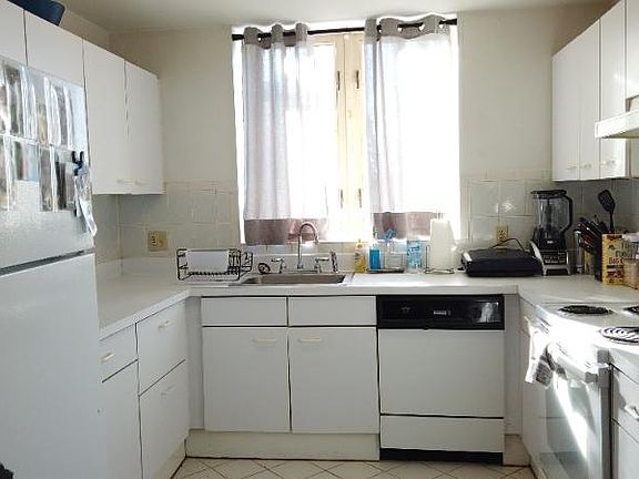 4th image of 50 E Squantum St APT 12B