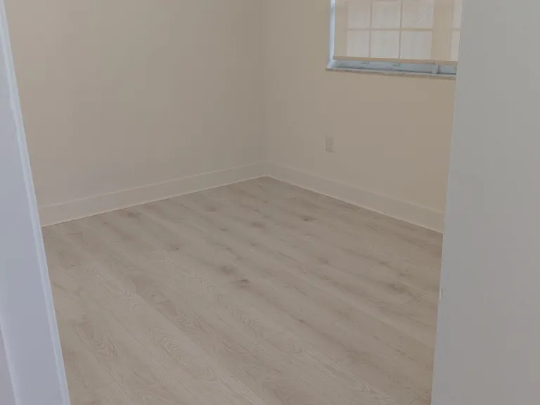 4251 SW 138th Ct — Photo 11