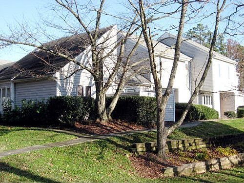 1st image of 1614 Hollow Dr