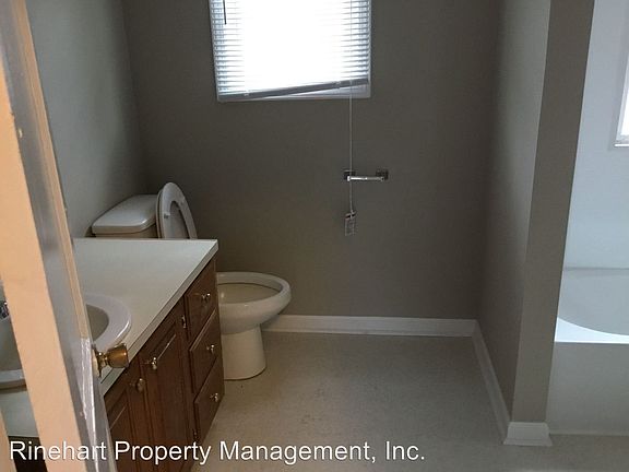 5th image of 376 Friedheim Rd