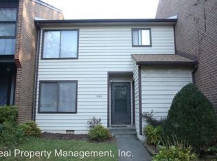 986 Sutton Ct, Charlottesville, VA 22901