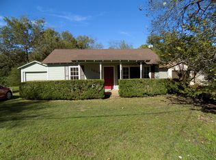 1004 Corinth Rd, Jacksonville, TX 75766