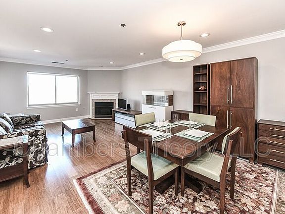 5th image of 1050 N Stuart St APT 715