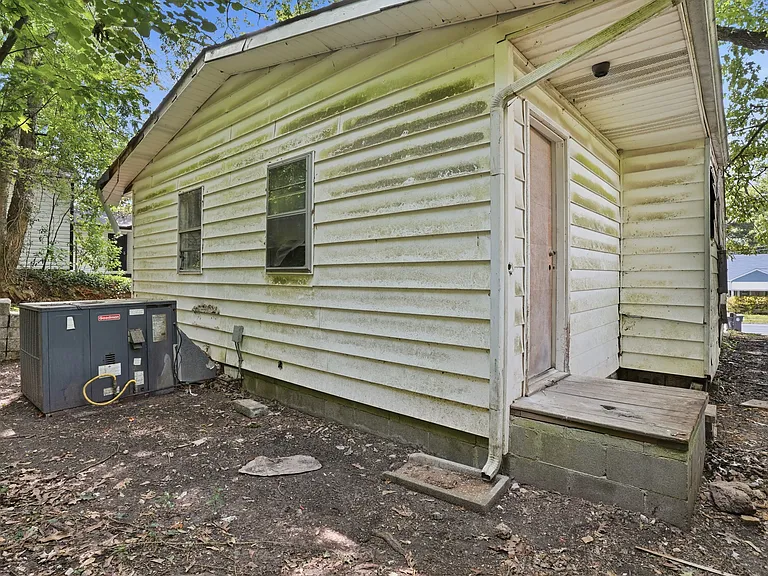 7827 Rugby Ave — Photo 27