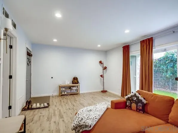 294 Chambers St APT 45, El Cajon, CA 92020