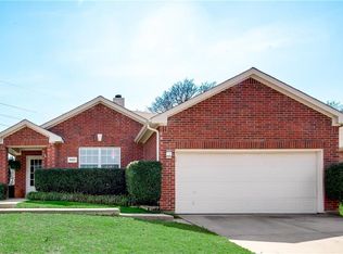 8020 Montecito Dr, Denton, TX 76210