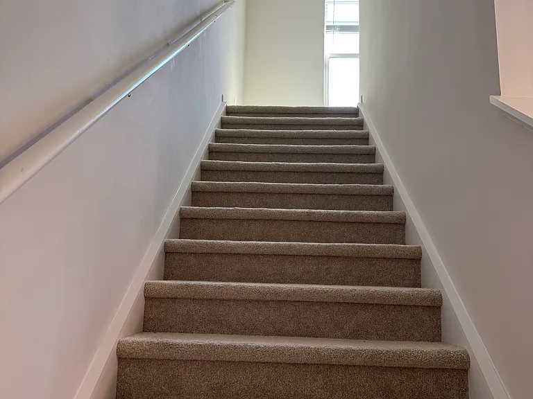 201 Thicket Dr — Photo 7