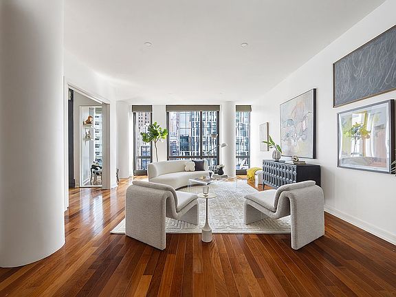 2nd image of 101 Warren St #11L