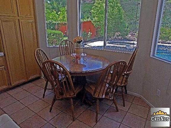 breakfast nook