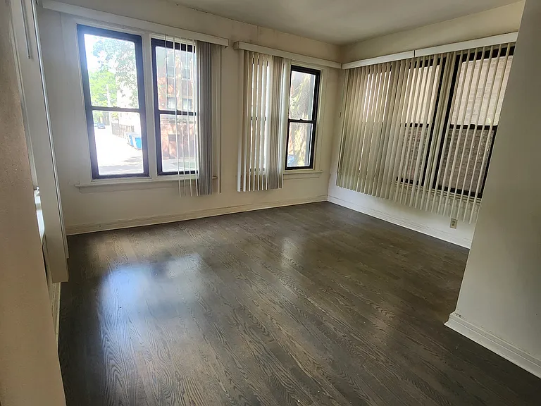 5311 S Maryland Ave #1 — Photo 4