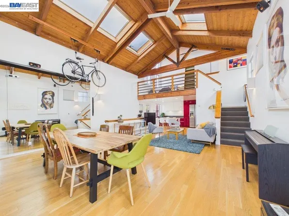 2932 Filbert St APT 2, Oakland, CA 94608