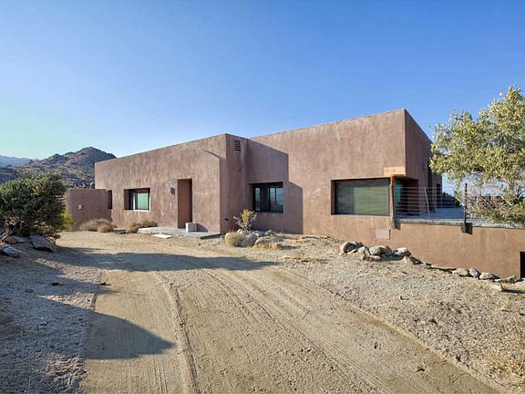 2nd image of 57925 Bighorn Dr
