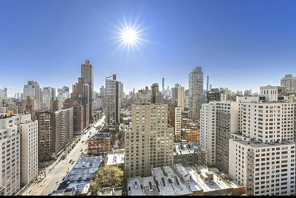 Rented by Douglas Elliman | media 15